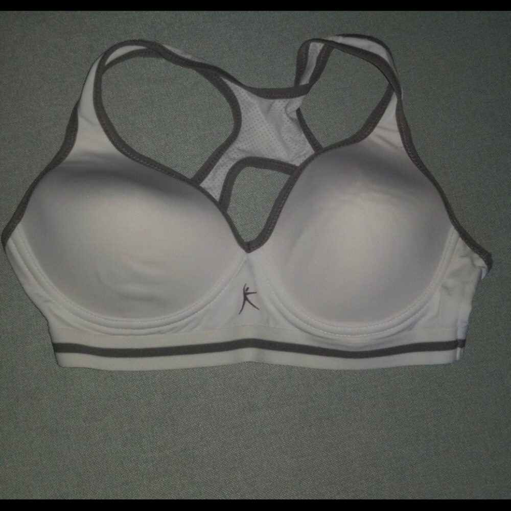 34B sports bra HARDLY WO
